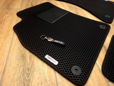 Коврики в салон из EVA (шестиугольник) для Audi A4 B8 2007-2015, к-т 4 шт., цвет: чёрный (au-a4-b8-2007-2015-ek)