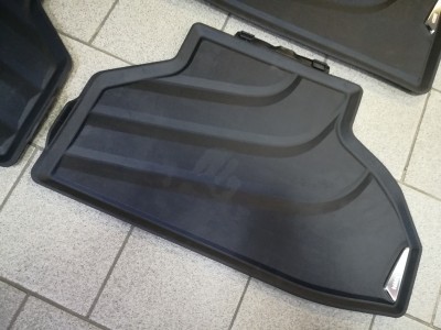 Комплект резиновых задних ковриков для BMW X5 F15 2013- н.в. 2шт. (Original) (VAG)