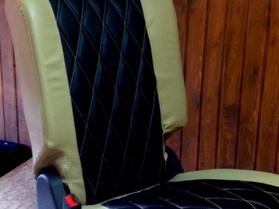 Оригинальные модельные чехлы на сидения для автомобиля Mitsubishi Space Runner 1999-2003 (материал: твид, кожзам; любые тона)