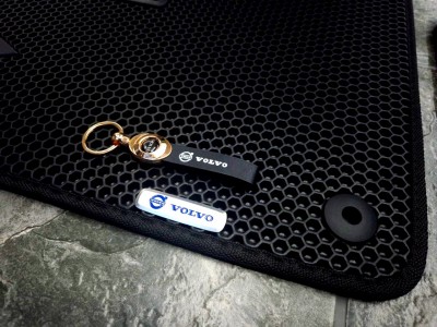 Коврики в салон EVA (шестиугольник) для Volvo XC 60 2G 2017-, к-т 4 шт., цвет: чёрный (vo-xc-60-2g-2017-ek)