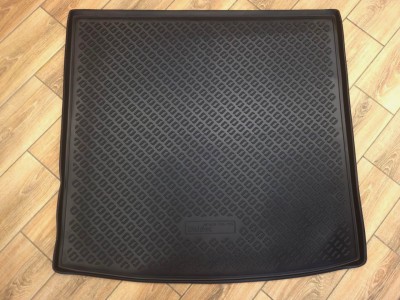 Коврик в багажник Norplast для Volkswagen Touran 2G 2015-. (vw-to-2g-2015-kb)